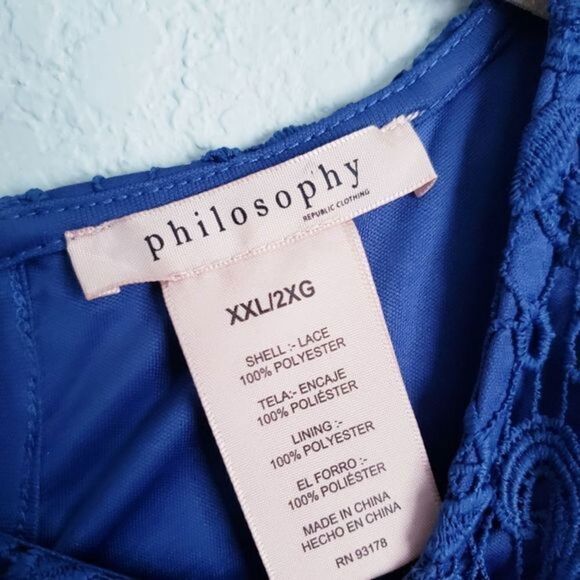 Lace Top‎ - Picture 4 of 5